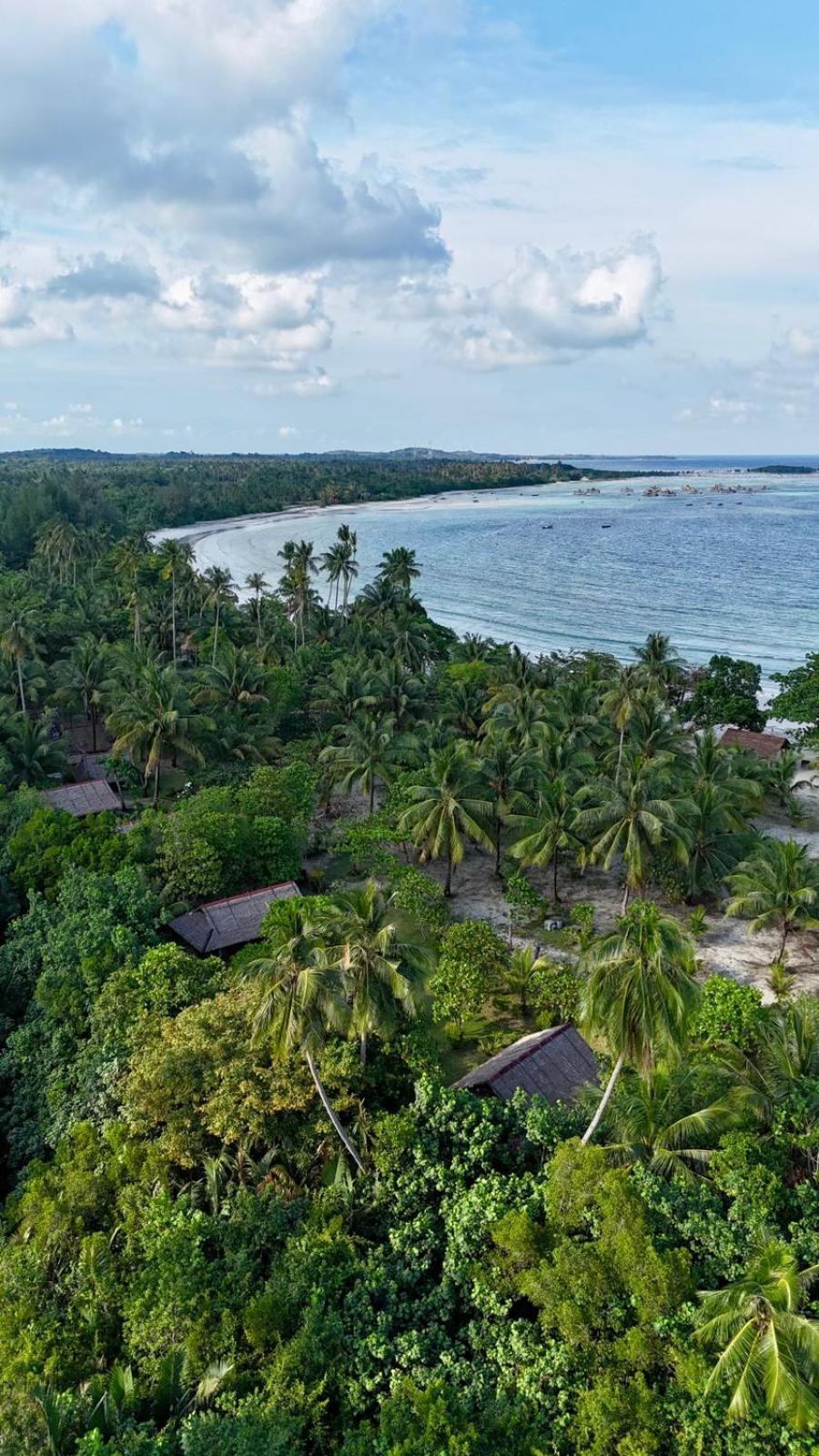 Mutiara Beach Resort Berakit Esterno foto