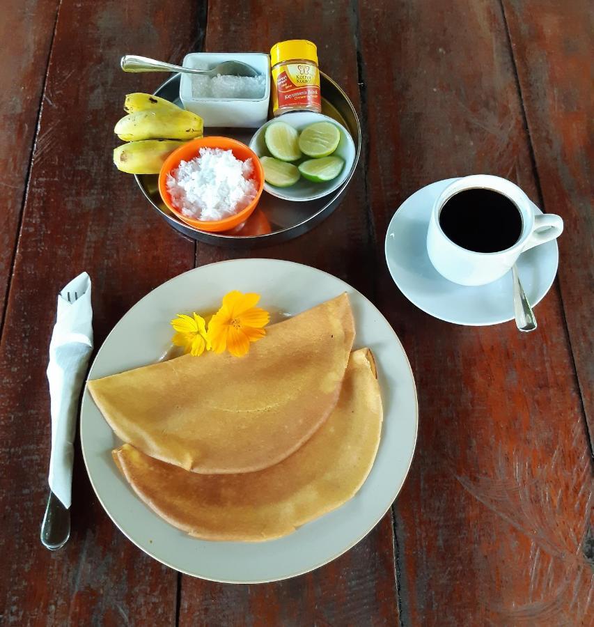 Mutiara Beach Resort Berakit Esterno foto